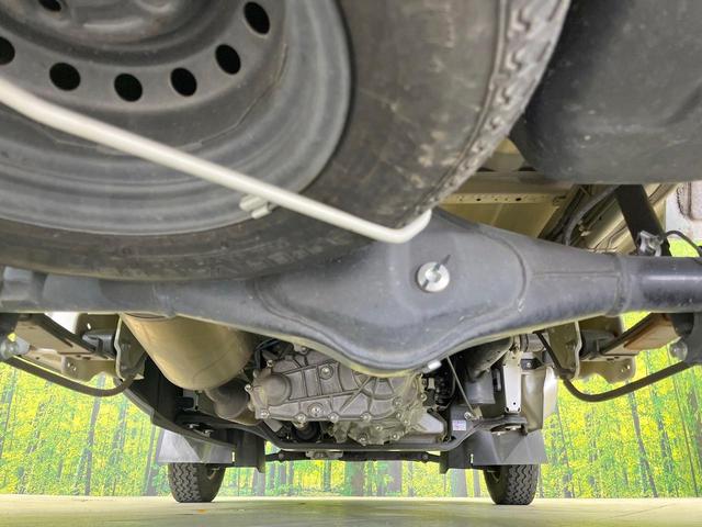 キャリイトラック KX 4WD MT車 衝突被害軽減システム 禁煙車 オートライト CDオーディオ パワーウィンドウ ヘッドライトレベライザー フォグライト 横滑り防止装置 車線逸脱警報(18枚目)