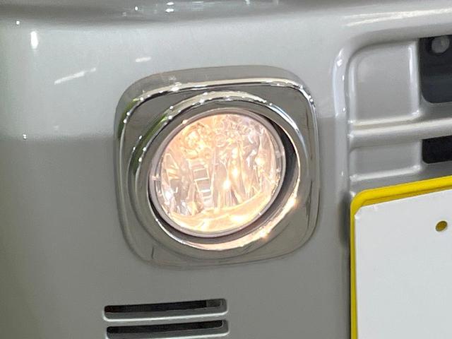 キャリイトラック KX 4WD MT車 衝突被害軽減システム 禁煙車 オートライト CDオーディオ パワーウィンドウ ヘッドライトレベライザー フォグライト 横滑り防止装置 車線逸脱警報(26枚目)