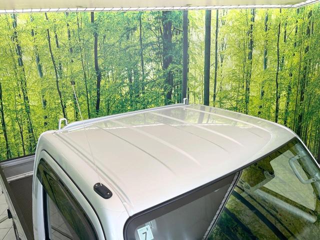 キャリイトラック KX 4WD MT車 衝突被害軽減システム 禁煙車 オートライト CDオーディオ パワーウィンドウ ヘッドライトレベライザー フォグライト 横滑り防止装置 車線逸脱警報(27枚目)