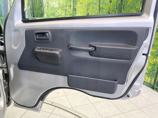 キャリイトラック KX 4WD MT車 衝突被害軽減システム 禁煙車 オートライト CDオーディオ パワーウィンドウ ヘッドライトレベライザー フォグライト 横滑り防止装置 車線逸脱警報(40枚目)