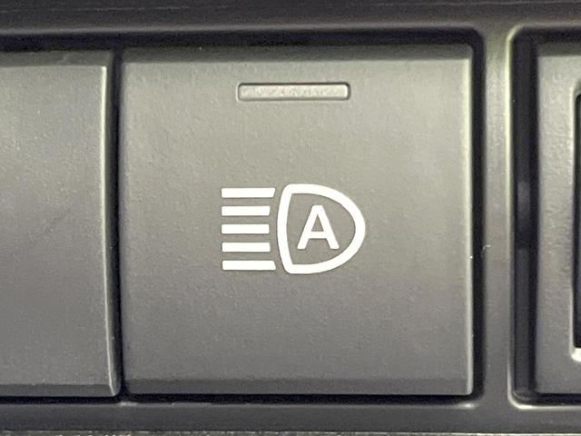 カローラクロス ハイブリッド　Ｚ　禁煙車　ガラスルーフ　全周囲カメラ　衝突被害軽減システム　レーダークルーズ　電動リアゲート　ハーフレザーシート　ＥＴＣ２．０　ドラレコ　コーナーセンサー　スマートキー　ＬＥＤヘッド　オートハイビーム（46枚目）