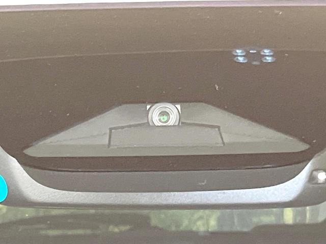 ヴェゼル ｅ：ＨＥＶ　Ｚ　純正８型ナビ　禁煙車　ホンダセンシング　アダプティブクルーズコントロール　バックカメラ　ドライブレコーダー　ＥＴＣ　Ｂｌｕｅｔｏｏｔｈ　シートヒーター　ステアリングヒーター　スマートキー　純正アルミ（4枚目）