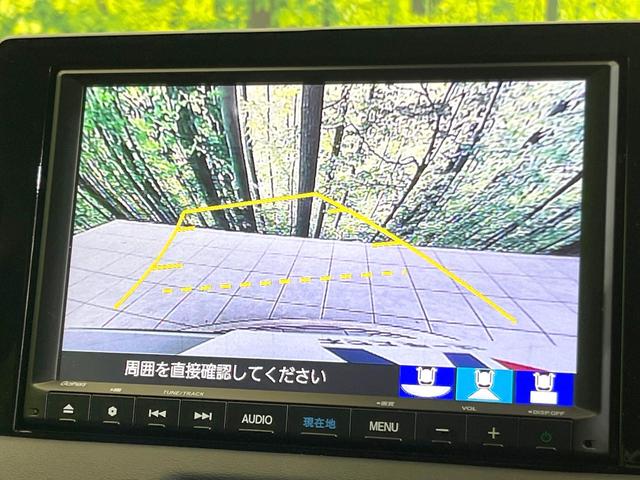 ヴェゼル ｅ：ＨＥＶ　Ｚ　純正８型ナビ　禁煙車　ホンダセンシング　アダプティブクルーズコントロール　バックカメラ　ドライブレコーダー　ＥＴＣ　Ｂｌｕｅｔｏｏｔｈ　シートヒーター　ステアリングヒーター　スマートキー　純正アルミ（6枚目）