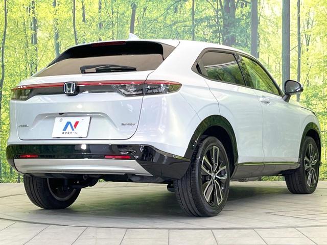 ヴェゼル ｅ：ＨＥＶ　Ｚ　純正８型ナビ　禁煙車　ホンダセンシング　アダプティブクルーズコントロール　バックカメラ　ドライブレコーダー　ＥＴＣ　Ｂｌｕｅｔｏｏｔｈ　シートヒーター　ステアリングヒーター　スマートキー　純正アルミ（17枚目）