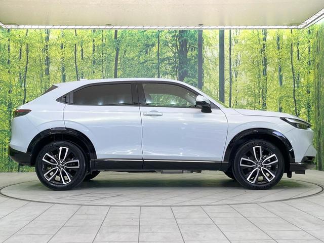 ヴェゼル ｅ：ＨＥＶ　Ｚ　純正８型ナビ　禁煙車　ホンダセンシング　アダプティブクルーズコントロール　バックカメラ　ドライブレコーダー　ＥＴＣ　Ｂｌｕｅｔｏｏｔｈ　シートヒーター　ステアリングヒーター　スマートキー　純正アルミ（25枚目）