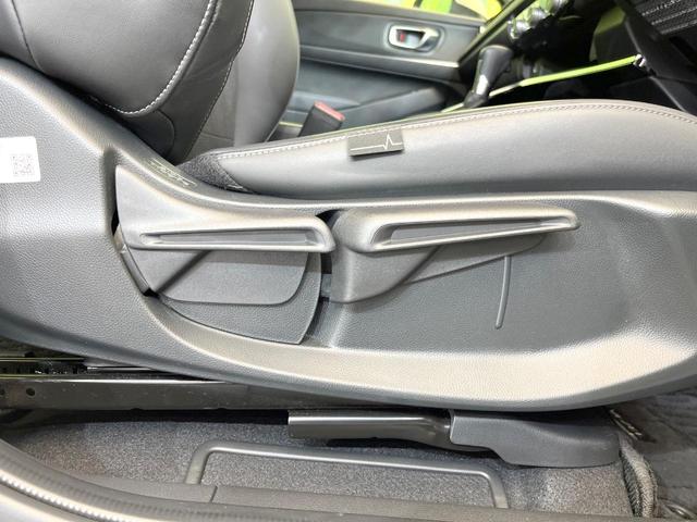 ヴェゼル ｅ：ＨＥＶ　Ｚ　純正８型ナビ　禁煙車　ホンダセンシング　アダプティブクルーズコントロール　バックカメラ　ドライブレコーダー　ＥＴＣ　Ｂｌｕｅｔｏｏｔｈ　シートヒーター　ステアリングヒーター　スマートキー　純正アルミ（54枚目）