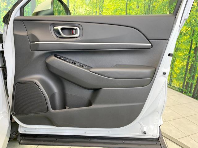 ヴェゼル ｅ：ＨＥＶ　Ｚ　純正８型ナビ　禁煙車　ホンダセンシング　アダプティブクルーズコントロール　バックカメラ　ドライブレコーダー　ＥＴＣ　Ｂｌｕｅｔｏｏｔｈ　シートヒーター　ステアリングヒーター　スマートキー　純正アルミ（58枚目）