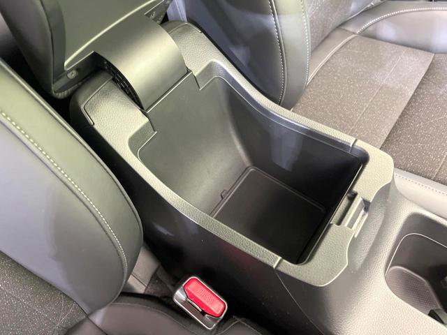 ヴェゼル ｅ：ＨＥＶ　Ｚ　純正８型ナビ　禁煙車　ホンダセンシング　アダプティブクルーズコントロール　バックカメラ　ドライブレコーダー　ＥＴＣ　Ｂｌｕｅｔｏｏｔｈ　シートヒーター　ステアリングヒーター　スマートキー　純正アルミ（61枚目）