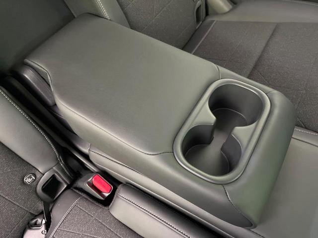 ヴェゼル ｅ：ＨＥＶ　Ｚ　純正８型ナビ　禁煙車　ホンダセンシング　アダプティブクルーズコントロール　バックカメラ　ドライブレコーダー　ＥＴＣ　Ｂｌｕｅｔｏｏｔｈ　シートヒーター　ステアリングヒーター　スマートキー　純正アルミ（62枚目）