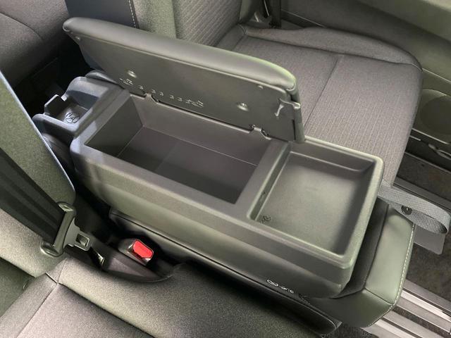 セレナ ｅ－パワー　ハイウェイスターＶ　１２．３型純正ナビ　両側電動ドア　全周囲カメラ　プロパイロット　禁煙車　デジタルインナーミラー　ブラインドスポットモニター　ＥＴＣ　ドラレコ　ＬＥＤヘッドライト　スマートキー　フルセグＴＶ（51枚目）