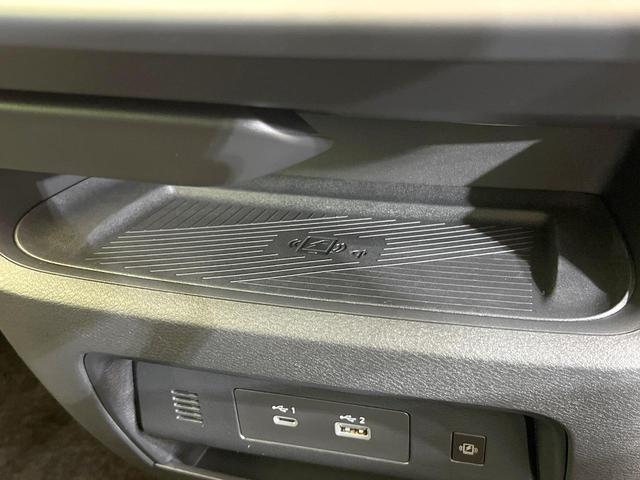 セレナ ｅ－パワー　ハイウェイスターＶ　１２．３型純正ナビ　両側電動ドア　全周囲カメラ　プロパイロット　禁煙車　デジタルインナーミラー　ブラインドスポットモニター　ＥＴＣ　ドラレコ　ＬＥＤヘッドライト　スマートキー　フルセグＴＶ（52枚目）