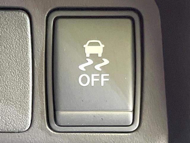 エクストレイル ２０Ｘ　エマージェンシーブレーキパッケージ　禁煙車　ルーフレール　メーカーナビ　全周囲カメラ　衝突被害軽減システム　　電動リアゲート　ドラレコ　コーナーセンサー　スマートキー　ＬＥＤヘッド　ビルトインＥＴＣ　クルコン（54枚目）