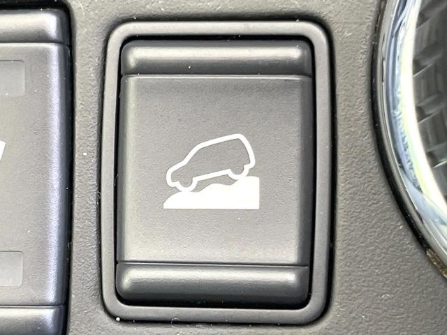 エクストレイル ２０Ｘ　エマージェンシーブレーキパッケージ　禁煙車　ルーフレール　メーカーナビ　全周囲カメラ　衝突被害軽減システム　　電動リアゲート　ドラレコ　コーナーセンサー　スマートキー　ＬＥＤヘッド　ビルトインＥＴＣ　クルコン（60枚目）