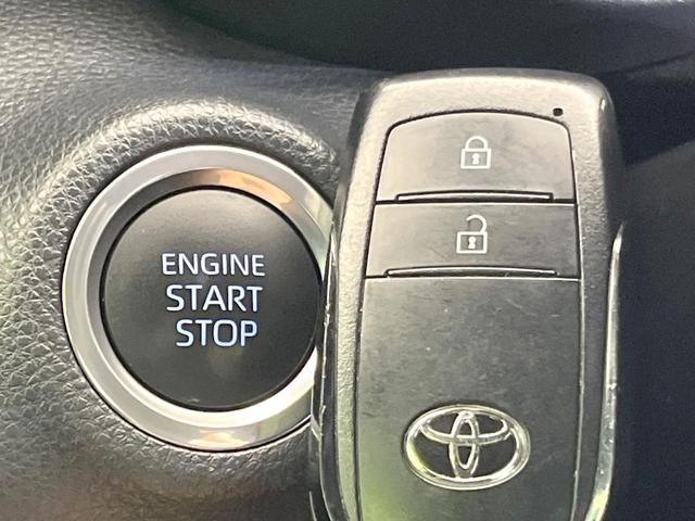 ヤリス X 禁煙車 バックカメラ 衝突被害軽減システム コーナーセンサー スマートキー ETC オートハイビーム 車線逸脱警報 オートライト Bluetooth(7枚目)