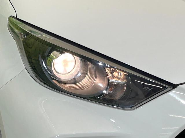 ヤリス X 禁煙車 バックカメラ 衝突被害軽減システム コーナーセンサー スマートキー ETC オートハイビーム 車線逸脱警報 オートライト Bluetooth(12枚目)