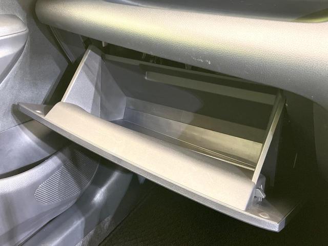 ヤリス X 禁煙車 バックカメラ 衝突被害軽減システム コーナーセンサー スマートキー ETC オートハイビーム 車線逸脱警報 オートライト Bluetooth(38枚目)