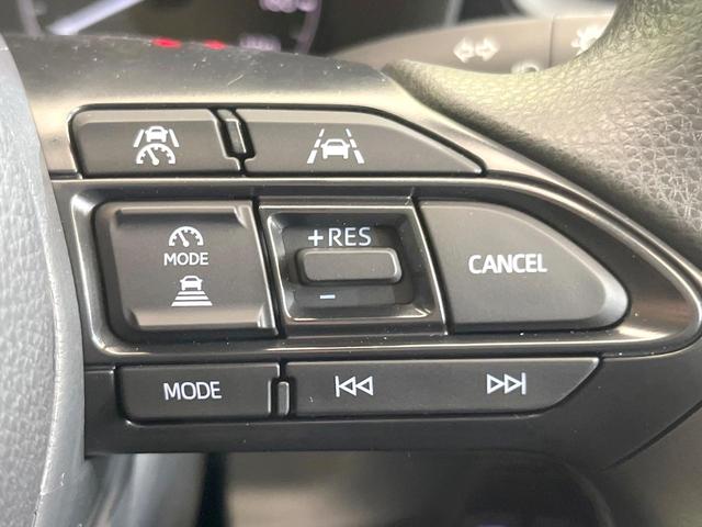 シエンタ ハイブリッドX 登録済未使用車 セーフティセンス レーダークルーズ 電動スライドドア スマートキー 7人乗り オートハイビーム LEDヘッド オートエアコン クリアランスソナー アイドリングストップ(4枚目)