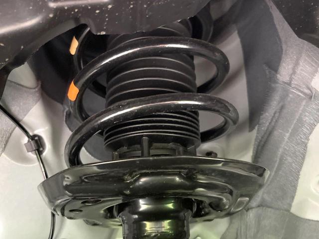 シエンタ ハイブリッドX 登録済未使用車 セーフティセンス レーダークルーズ 電動スライドドア スマートキー 7人乗り オートハイビーム LEDヘッド オートエアコン クリアランスソナー アイドリングストップ(21枚目)