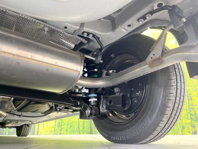 シエンタ ハイブリッドX 登録済未使用車 セーフティセンス レーダークルーズ 電動スライドドア スマートキー 7人乗り オートハイビーム LEDヘッド オートエアコン クリアランスソナー アイドリングストップ(24枚目)