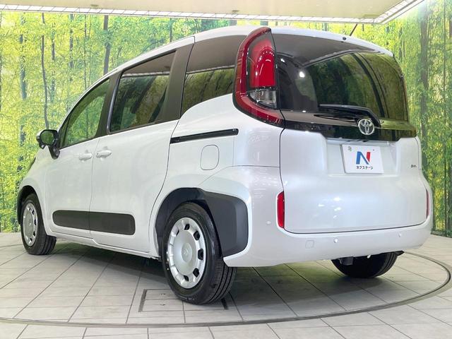 シエンタ ハイブリッドX 登録済未使用車 セーフティセンス レーダークルーズ 電動スライドドア スマートキー 7人乗り オートハイビーム LEDヘッド オートエアコン クリアランスソナー アイドリングストップ(27枚目)