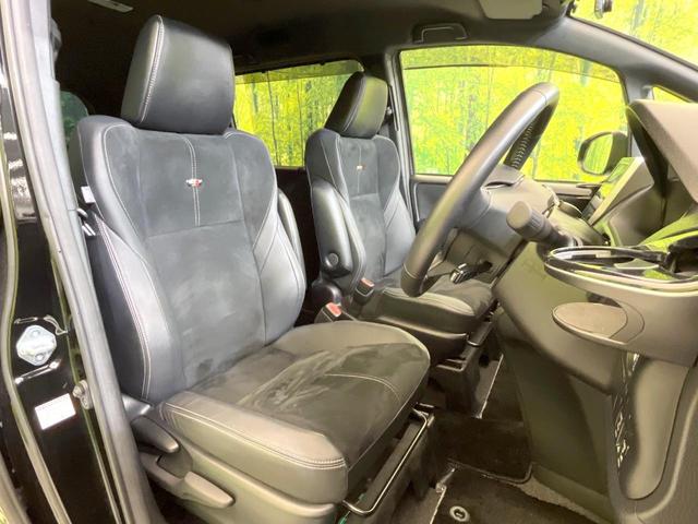 ヴォクシー ZS GRスポーツ 純正10型SDナビ 両側電動ドア 7人乗り バックカメラ 衝突被害軽減システム 禁煙車 ハーフレザーシート ドラレコ コーナーセンサー スマートキー ビルトインETC クルコン オートハイビーム(8枚目)