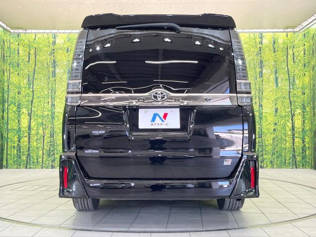 ヴォクシー ZS GRスポーツ 純正10型SDナビ 両側電動ドア 7人乗り バックカメラ 衝突被害軽減システム 禁煙車 ハーフレザーシート ドラレコ コーナーセンサー スマートキー ビルトインETC クルコン オートハイビーム(16枚目)