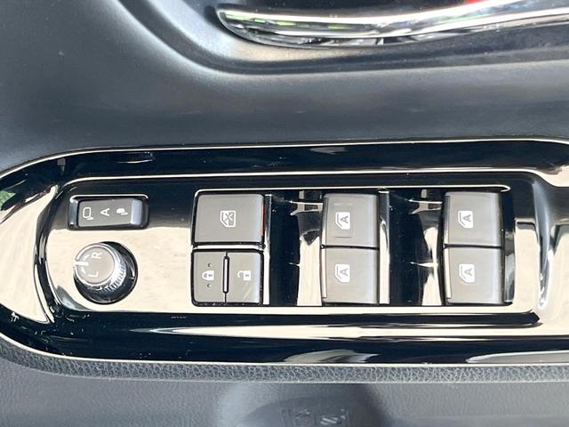 ノア ハイブリッドSi ダブルバイビー 後席モニター 純正9型ナビ バックカメラ 禁煙車 両側電動スライドドア クルーズコントロール 前席シートヒーター セーフティセンス ドラレコ ETC コーナーセンサー ハーフレザー スマートキー(62枚目)