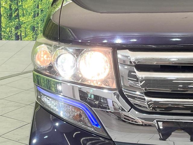 N-BOXカスタム G SSパッケージ 純正SDナビ 両側電動ドア シティブレーキアクティブシステム 禁煙車 バックカメラ ETC HIDヘッド スマートキー オートエアコン オートライト Bluetooth フルセグTV CD/DVD再生(12枚目)