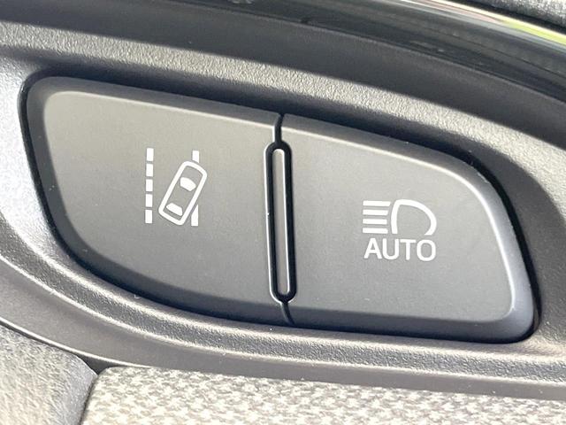 ヴィッツ 1.3F LEDエディション 純正SDナビ バックカメラ トヨタセーフティセンス 禁煙車 スマートキー LEDヘッド ビルトインETC 車線逸脱警報 オートライト Bluetooth CD DVD再生 フルセグ(34枚目)
