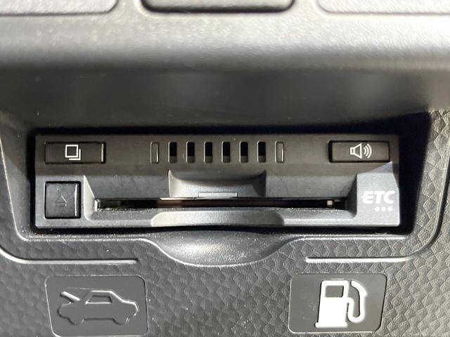 ルーミー カスタムG-T ターボ 純正9型ナビ 全周囲カメラ クリアランスソナー 衝突軽減 両側電動ドア 禁煙車 レーダークルーズ ドラレコ ETC 前席シートヒーター LEDヘッド/フォグ 電動パーキング Bluetooth(7枚目)