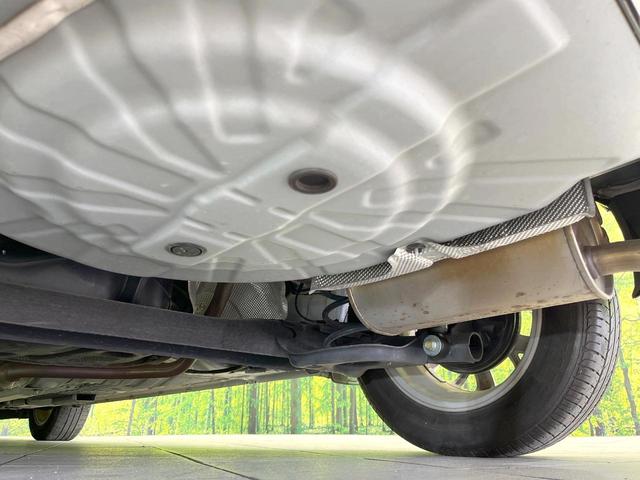 ノート ｅ－パワー　Ｘ　ＳＤナビ　衝突被害軽減システム　禁煙車　コーナーセンサー　スマートキー　ＥＴＣ　純正１５インチアルミ　オートハイビーム　車線逸脱警報　オートライト　オートエアコン　Ｂｌｕｅｔｏｏｔｈ（22枚目）