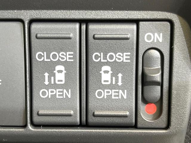 フリード エアー EX 登録済未使用車 両側電動ドア 衝突被害軽減システム ブラインドスポットモニター レーダークルーズ スマートキー LEDヘッド 純正15インチアルミ オートハイビーム 車線逸脱警報(3枚目)