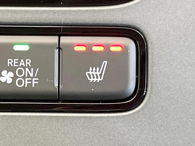 フリード エアー EX 登録済未使用車 両側電動ドア 衝突被害軽減システム ブラインドスポットモニター レーダークルーズ スマートキー LEDヘッド 純正15インチアルミ オートハイビーム 車線逸脱警報(6枚目)