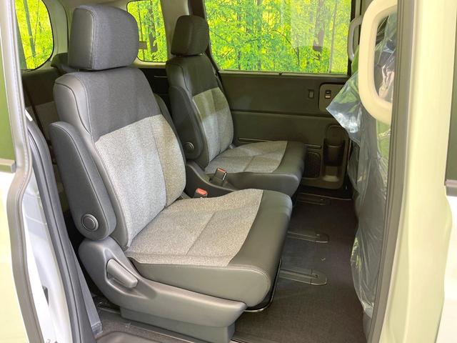 フリード エアー EX 登録済未使用車 両側電動ドア 衝突被害軽減システム ブラインドスポットモニター レーダークルーズ スマートキー LEDヘッド 純正15インチアルミ オートハイビーム 車線逸脱警報(9枚目)