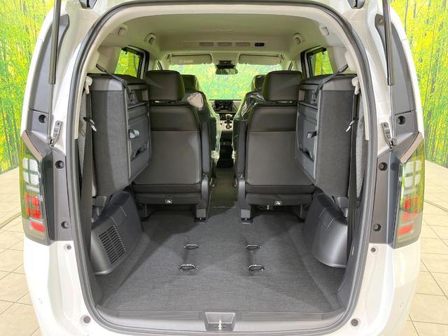 フリード エアー EX 登録済未使用車 両側電動ドア 衝突被害軽減システム ブラインドスポットモニター レーダークルーズ スマートキー LEDヘッド 純正15インチアルミ オートハイビーム 車線逸脱警報(11枚目)