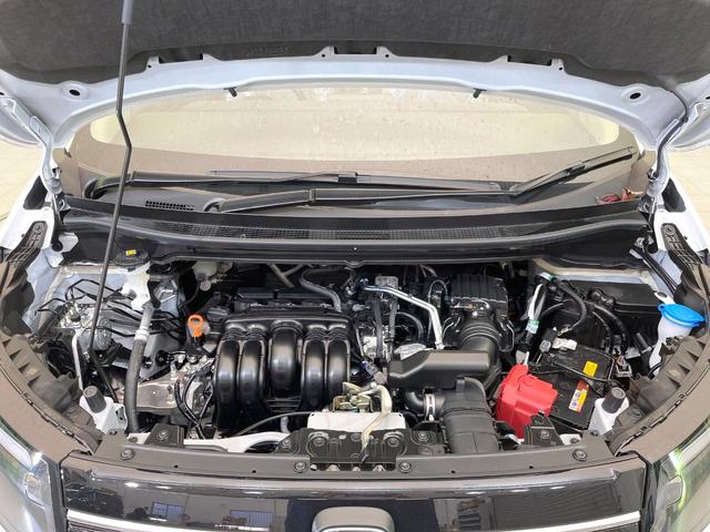 フリード エアー EX 登録済未使用車 両側電動ドア 衝突被害軽減システム ブラインドスポットモニター レーダークルーズ スマートキー LEDヘッド 純正15インチアルミ オートハイビーム 車線逸脱警報(19枚目)