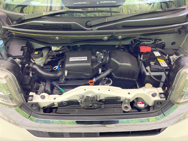 Ｎ－ＢＯＸカスタム Ｇ・Ａパッケージ　純正ＳＤナビ　禁煙車　衝突軽減システム　電動スライド　ＥＴＣ　ＨＩＤヘッド　スマートキー　Ｂｌｕｅｔｏｏｔｈ　　オートライト　オートエアコン　プライバシーガラス　パワーウィンドウ　盗難防止システム（18枚目）