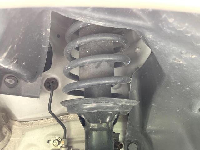 Ｎ－ＢＯＸカスタム Ｇ・Ａパッケージ　純正ＳＤナビ　禁煙車　衝突軽減システム　電動スライド　ＥＴＣ　ＨＩＤヘッド　スマートキー　Ｂｌｕｅｔｏｏｔｈ　　オートライト　オートエアコン　プライバシーガラス　パワーウィンドウ　盗難防止システム（20枚目）