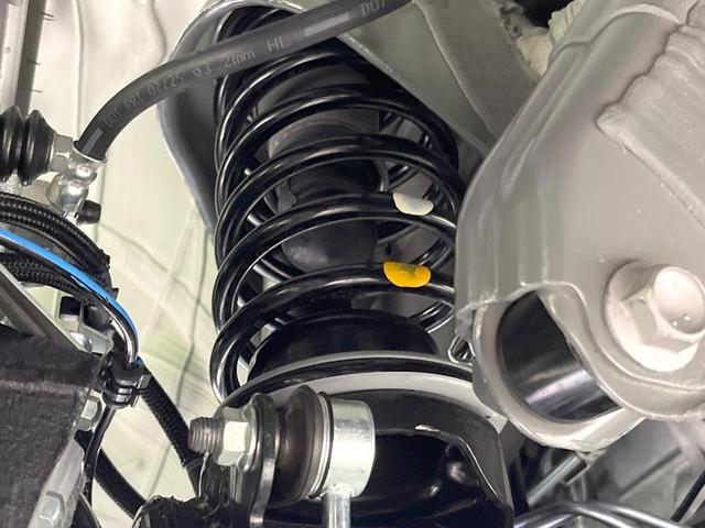 ジムニー ＸＣ　届出済未使用車　４ＷＤ　衝突被害軽減システム　前席シートヒーター　スマートキー　ＬＥＤヘッド　クルーズコントロール　クリアランスソナー　オートハイビーム　アイドリングストップ　電動格納ミラー（20枚目）