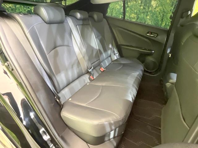プリウス Ｓツーリングセレクション　モデリスタエアロ　純正９型ナビ　バックカメラ　前席シートヒーター　禁煙車　レザーシート　ドラレコ　ＥＴＣ　フルセグ　ＣＤ／ＤＶＤ再生　Ｂｌｕｅｔｏｏｔｈ　スマートキー　ＬＥＤヘッド　オートエアコン（9枚目）