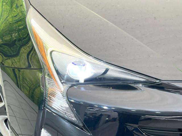 プリウス Ｓツーリングセレクション　モデリスタエアロ　純正９型ナビ　バックカメラ　前席シートヒーター　禁煙車　レザーシート　ドラレコ　ＥＴＣ　フルセグ　ＣＤ／ＤＶＤ再生　Ｂｌｕｅｔｏｏｔｈ　スマートキー　ＬＥＤヘッド　オートエアコン（12枚目）