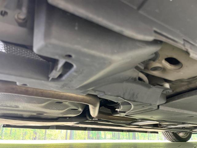 プリウス Ｓツーリングセレクション　モデリスタエアロ　純正９型ナビ　バックカメラ　前席シートヒーター　禁煙車　レザーシート　ドラレコ　ＥＴＣ　フルセグ　ＣＤ／ＤＶＤ再生　Ｂｌｕｅｔｏｏｔｈ　スマートキー　ＬＥＤヘッド　オートエアコン（21枚目）