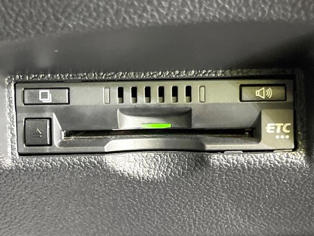 プリウス Ｓツーリングセレクション　モデリスタエアロ　純正９型ナビ　バックカメラ　前席シートヒーター　禁煙車　レザーシート　ドラレコ　ＥＴＣ　フルセグ　ＣＤ／ＤＶＤ再生　Ｂｌｕｅｔｏｏｔｈ　スマートキー　ＬＥＤヘッド　オートエアコン（40枚目）