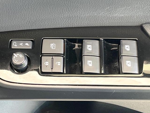 プリウス Ｓツーリングセレクション　モデリスタエアロ　純正９型ナビ　バックカメラ　前席シートヒーター　禁煙車　レザーシート　ドラレコ　ＥＴＣ　フルセグ　ＣＤ／ＤＶＤ再生　Ｂｌｕｅｔｏｏｔｈ　スマートキー　ＬＥＤヘッド　オートエアコン（59枚目）