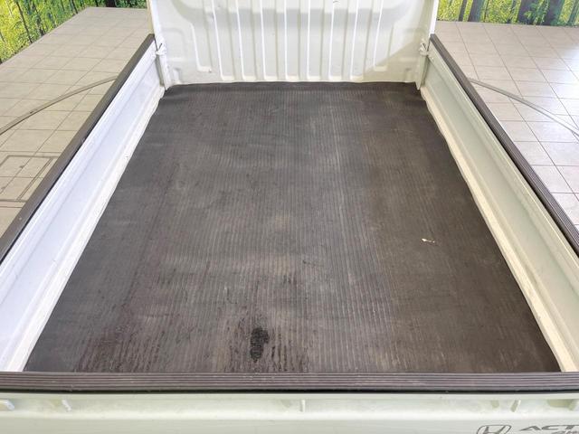 アクティトラック ＳＤＸ　４ＷＤ　ＭＴ車　禁煙車　オーディオ　ＣＤ再生　キーレス　パワーウィンドウ　エアコン　ＬＥＤヘッド　ドアバイザー　ＵＳＢ　盗難防止システム（9枚目）