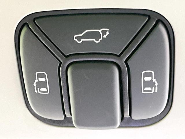 アルファード ２４０Ｓ　タイプゴールドＩＩ　アルパイン８型ナビ　両側電動ドア　禁煙車　電動リアゲート　クルコン　バックカメラ　コーナーセンサー　２列目オットマン付シート　ＡＣ１００Ｖ電源　オートライト　オートエアコン　ハーフレザーシート（5枚目）