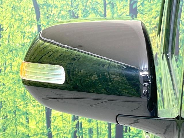 アルファード ２４０Ｓ　タイプゴールドＩＩ　アルパイン８型ナビ　両側電動ドア　禁煙車　電動リアゲート　クルコン　バックカメラ　コーナーセンサー　２列目オットマン付シート　ＡＣ１００Ｖ電源　オートライト　オートエアコン　ハーフレザーシート（30枚目）