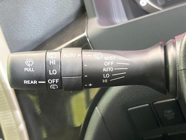 アルファード ２４０Ｓ　タイプゴールドＩＩ　アルパイン８型ナビ　両側電動ドア　禁煙車　電動リアゲート　クルコン　バックカメラ　コーナーセンサー　２列目オットマン付シート　ＡＣ１００Ｖ電源　オートライト　オートエアコン　ハーフレザーシート（37枚目）