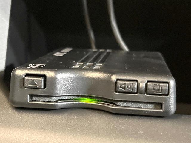 ルーミー Ｘ　ＳＤナビ　電動スライド　禁煙車　バックカメラ　衝突被害軽減システム　ドラレコ　ＥＴＣ　スマートキー　オートハイビーム　車線逸脱警報　Ｂｌｕｅｔｏｏｔｈ　ＣＤ　ＤＶＤ再生　フルセグ（6枚目）