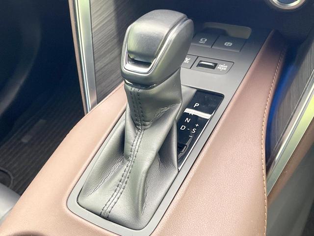 ハリアーハイブリッド Ｚ　ＪＢＬサウンド　１２型ディスプレイオーディオ　全周囲カメラ　禁煙車　デジタルインナーミラー　ブラインドスポットモニター　セーフティセンス　レーダークルーズ　パワーシート　電動リアゲート（38枚目）